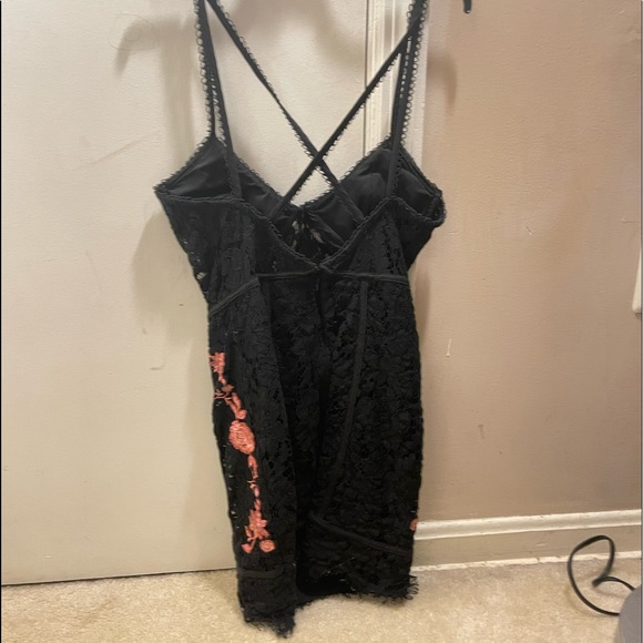 SEXY ROSE DRESS 🖤🖤🖤 - Picture 4 of 4